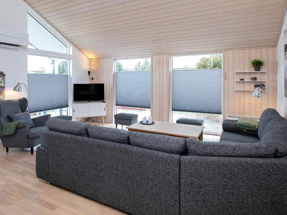 6 Person Holiday Home In V Ggerl Se Bøtø By Extérieur photo